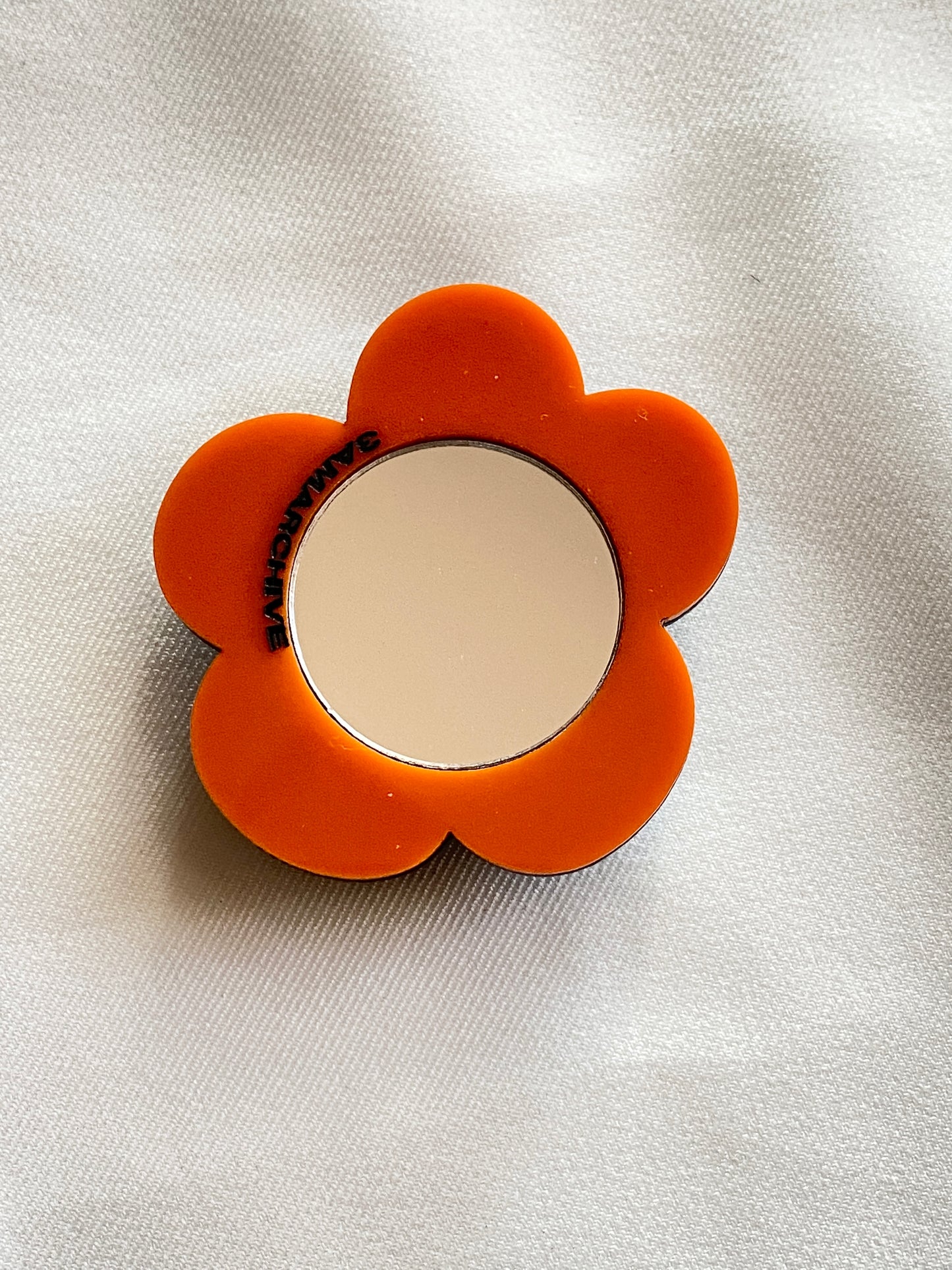 Flower Power Mirror Phone Grip