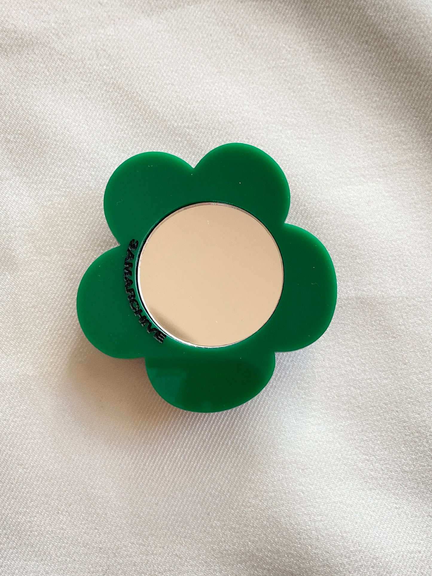 Flower Power Mirror Phone Grip